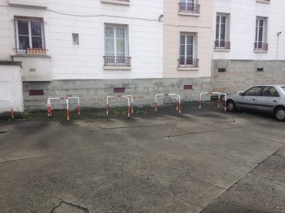 PARKING EXTERIEUR A LOUER - ST ETIENNE CENTRE VILLE - 50 € charges comprises par mois