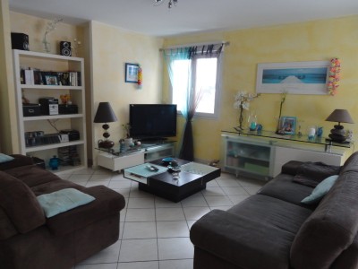 APPARTEMENT T4 A LOUER - ST CHAMOND - 94.05 m2 - 840 € charges comprises par mois