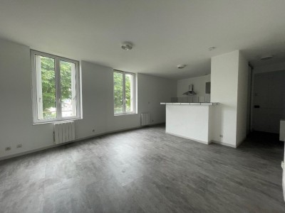 APPARTEMENT T3 A LOUER - ST ETIENNE FAURIEL - 55 m2 - 400 € charges comprises par mois