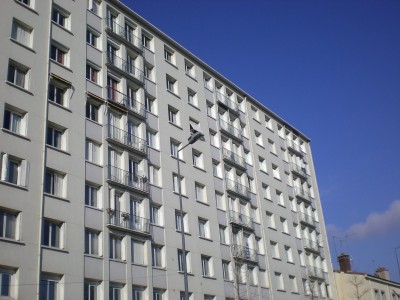 PARKING A LOUER - ST ETIENNE CHATEAUCREUX - 55 € charges comprises par mois