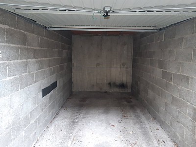 GARAGE A LOUER - ST ETIENNE BELLEVUE - 9.7 m2 - 60 &euro; charges comprises par mois