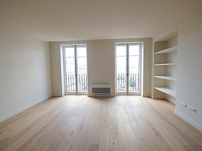 HYPER CENTRE A LOUER - ST ETIENNE CENTRE VILLE - 71.81 m2 - 770€ charges comprises par mois