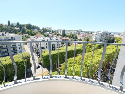 APPARTEMENT T7 A VENDRE - ST ETIENNE FAURIEL - 141.95 m2 - 205000 €