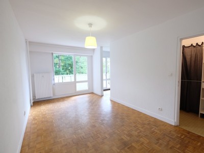 APPARTEMENT T1 A LOUER - ST ETIENNE LA MTARE - 30.33 m2 - 450 € charges comprises par mois