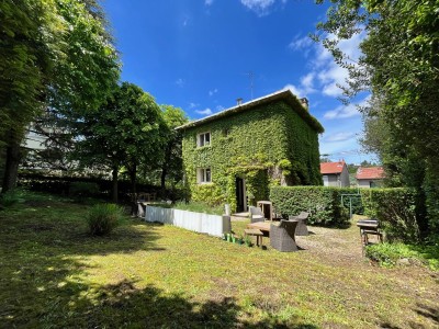 MAISON A VENDRE - ST ETIENNE FAURIEL - 170 m2 - 495000 €