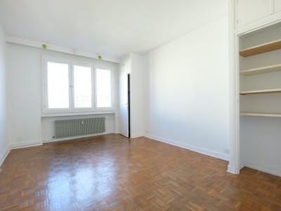 APPARTEMENT T4 A VENDRE - ST ETIENNE BELLEVUE - 66.23 m2 - 77000 €