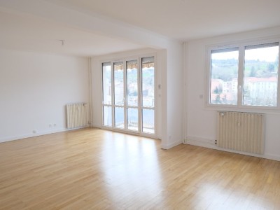 APPARTEMENT T3 A LOUER - ST ETIENNE CENTRE VILLE - 70 m2 - 775€ charges comprises par mois