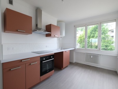 APPARTEMENT T3 A LOUER - ST ETIENNE MONTPLAISIR - 69.07 m2 - 640€ charges comprises par mois