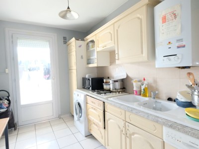 APPARTEMENT T3 A VENDRE - ST ETIENNE BELLEVUE - 58.02 m2 - 54000€