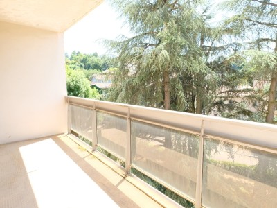 APPARTEMENT T1 A VENDRE - ST ETIENNE FAURIEL - 41.99 m2 - 70000€