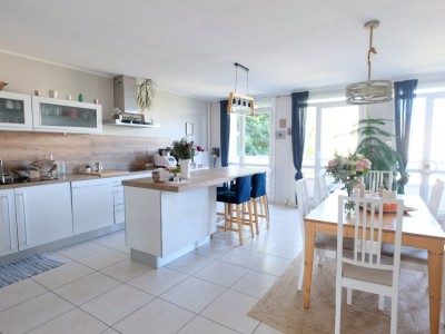 APPARTEMENT T4 A VENDRE - ST ETIENNE FAURIEL - 88.77 m2 - 145000€