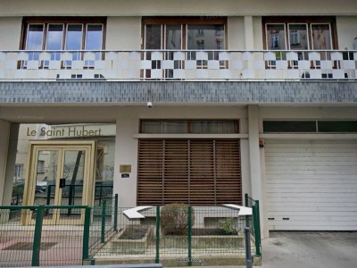 GARAGE A VENDRE - ST ETIENNE CENTRE VILLE - 12000€