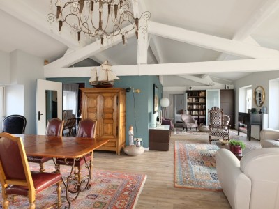 APPARTEMENT T5 A VENDRE - ST ETIENNE CENTRE VILLE - 147 m2 - 299000€