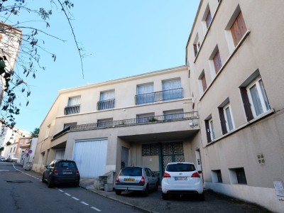 MAISON A VENDRE - ST ETIENNE FOURNEYRON - 190.79 m2 - 215�000�&euro;