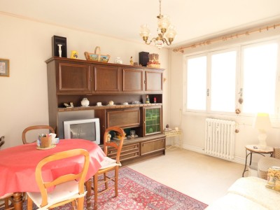 APPARTEMENT T3 A VENDRE - ST ETIENNE FACULTE / CENTRE DEUX - 57.7 m2 - 56�000�&euro;