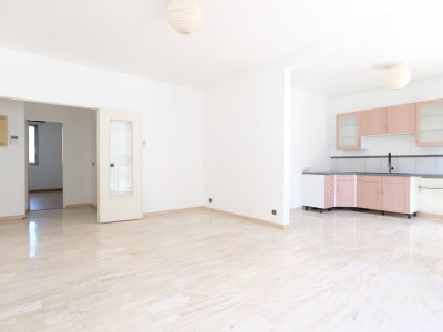 APPARTEMENT T3 A VENDRE - ST ETIENNE FAURIEL - 84.29 m2 - 98 000 &euro;