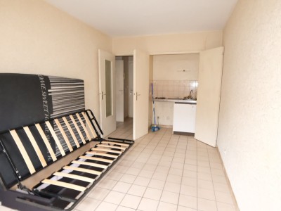 APPARTEMENT T1 A VENDRE - ST ETIENNE CENTRE VILLE - 32.77 m2 - 45�000�&euro;