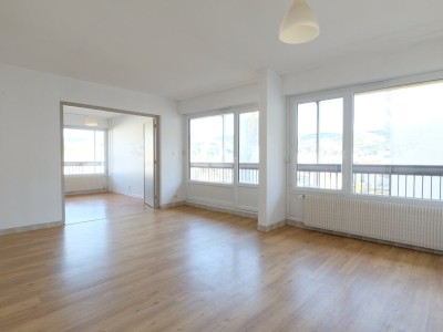 APPARTEMENT T4 A VENDRE - ST ETIENNE FACULTE / CENTRE DEUX - 91 m2 - 115�000�&euro;