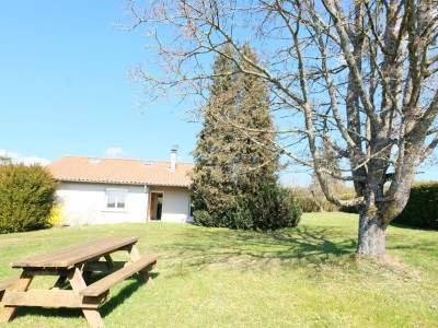 MAISON A VENDRE - ST ROMAIN LES ATHEUX - 110 m2 - 209 000 &euro;