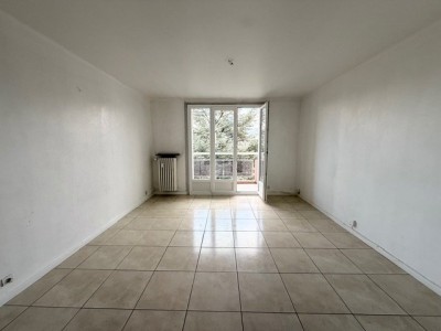 APPARTEMENT T3 A VENDRE - ST ETIENNE FAURIEL - 55.26 m2 - 79 000 &euro;