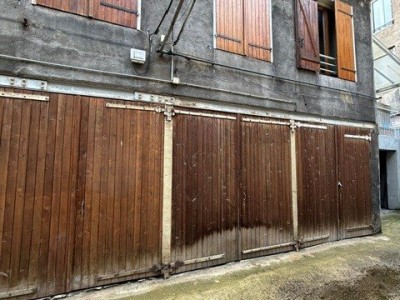 GARAGE A LOUER - ST ETIENNE BADOUILLÈRE - 63 &euro; charges comprises par mois