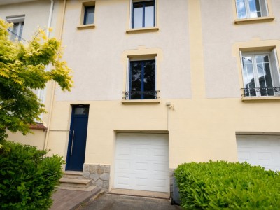 MAISON A VENDRE - ST ETIENNE FAURIEL - 107.64 m2 - 259 000 &euro;