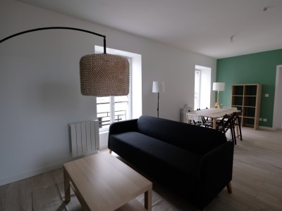 APPARTEMENT T3 A LOUER - ST ETIENNE SAINT FRANCOIS - 58.7 m2 - 570�&euro; charges comprises par mois