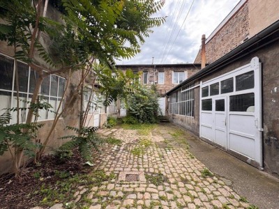 ENTREPOT A VENDRE - ST ETIENNE FACULTE / CENTRE DEUX - 150000€ 