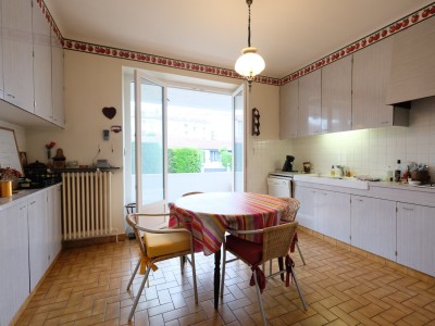 IMMEUBLE - ST ETIENNE LE SOLEIL - 156 m2 - VENDU