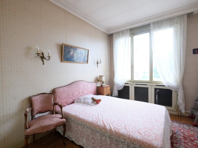 IMMEUBLE - ST ETIENNE LE SOLEIL - 156 m2 - VENDU