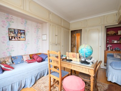IMMEUBLE - ST ETIENNE LE SOLEIL - 156 m2 - VENDU