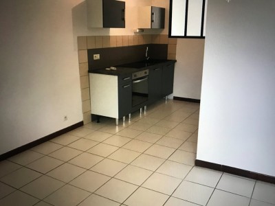 IMMEUBLE DE RAPPORT A VENDRE - FIRMINY - 280 m2 - 265 000 €