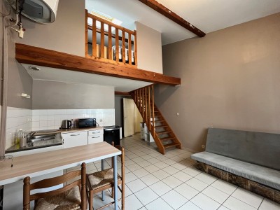 IMMEUBLE DE RAPPORT A VENDRE - ST ETIENNE CENTRE VILLE - 128.28 m2 - 188000€