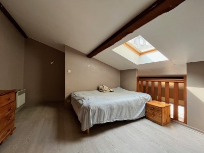 IMMEUBLE DE RAPPORT A VENDRE - ST ETIENNE CENTRE VILLE - 128.28 m2 - 188000€