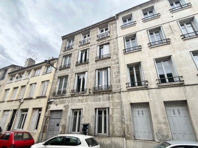 IMMEUBLE DE RAPPORT A VENDRE - ST ETIENNE CENTRE VILLE - 243 m2 - 280000€