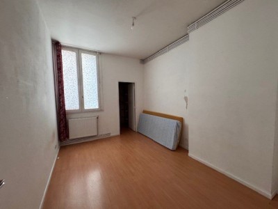IMMEUBLE DE RAPPORT A VENDRE - ST ETIENNE CENTRE VILLE - 455.36 m2 - 495000€