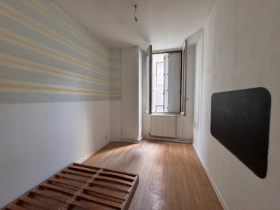 IMMEUBLE DE RAPPORT A VENDRE - ST ETIENNE CENTRE VILLE - 455.36 m2 - 495000€