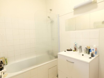 IMMEUBLE DE RAPPORT A VENDRE - ST ETIENNE FACULTE / CENTRE DEUX - 382 m2 - 309 000 €