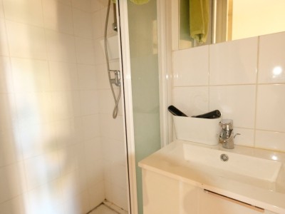 IMMEUBLE DE RAPPORT A VENDRE - ST ETIENNE FACULTE / CENTRE DEUX - 382 m2 - 309 000 €