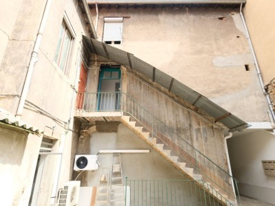 IMMEUBLE DE RAPPORT A VENDRE - ST ETIENNE FACULTE / CENTRE DEUX - 382 m2 - 309 000 €