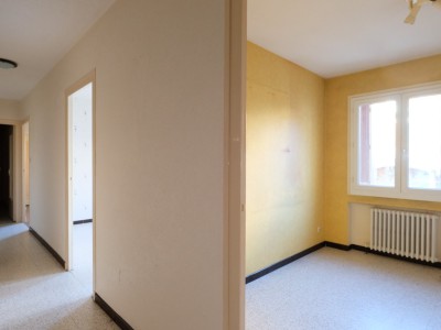 IMMEUBLE DE RAPPORT A VENDRE - ST ETIENNE FOURNEYRON - 174.56 m2 - 235�000�&euro;