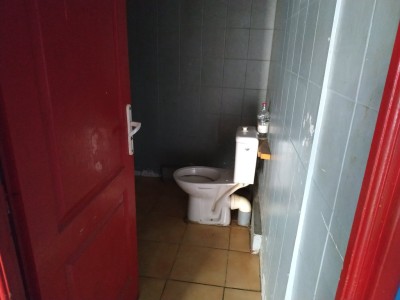 LOCAL COMMERCIAL A LOUER - ST ETIENNE BADOUILLRE - 95 m2 - 350€ HC par mois