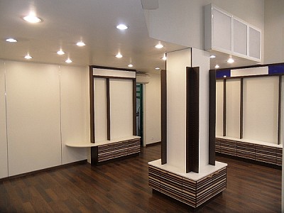 LOCAL COMMERCIAL A LOUER - ST ETIENNE CENTRE VILLE - 34 m2 - 660 € HC et HT par mois