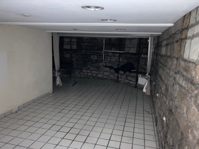 LOCAL COMMERCIAL A LOUER - ST ETIENNE CENTRE VILLE - 59 m2 - 550€ HC par mois