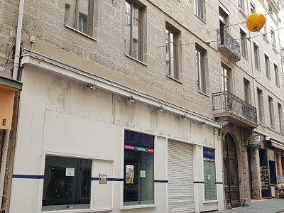 LOCAL COMMERCIAL A LOUER - ST ETIENNE CENTRE VILLE - 247 m2 - Prix : nous consulter