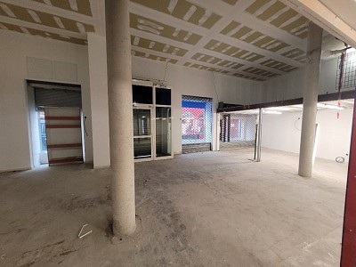 LOCAL COMMERCIAL A LOUER - ST ETIENNE CENTRE VILLE - 247 m2 - Prix : nous consulter