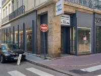 LOCAL COMMERCIAL A LOUER - ST ETIENNE CENTRE VILLE - 87 m2 - 700 &euro; HC par mois