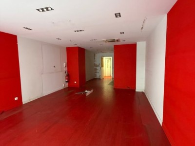 LOCAL COMMERCIAL A LOUER - ST ETIENNE CENTRE VILLE - 53 m2 - 1 990 &euro; HC par mois