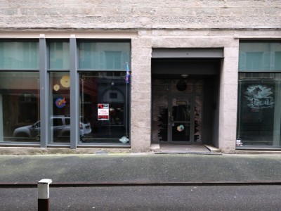 LOCAL COMMERCIAL A LOUER - ST ETIENNE CENTRE VILLE - 241 m2 - 1 000 € HC par mois