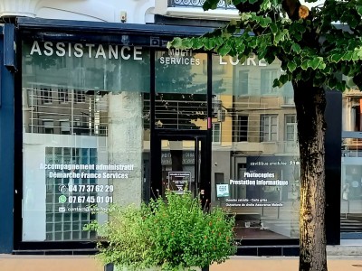LOCAL COMMERCIAL A LOUER - ST ETIENNE CENTRE VILLE - 76.24 m2 - 950 € HC par mois